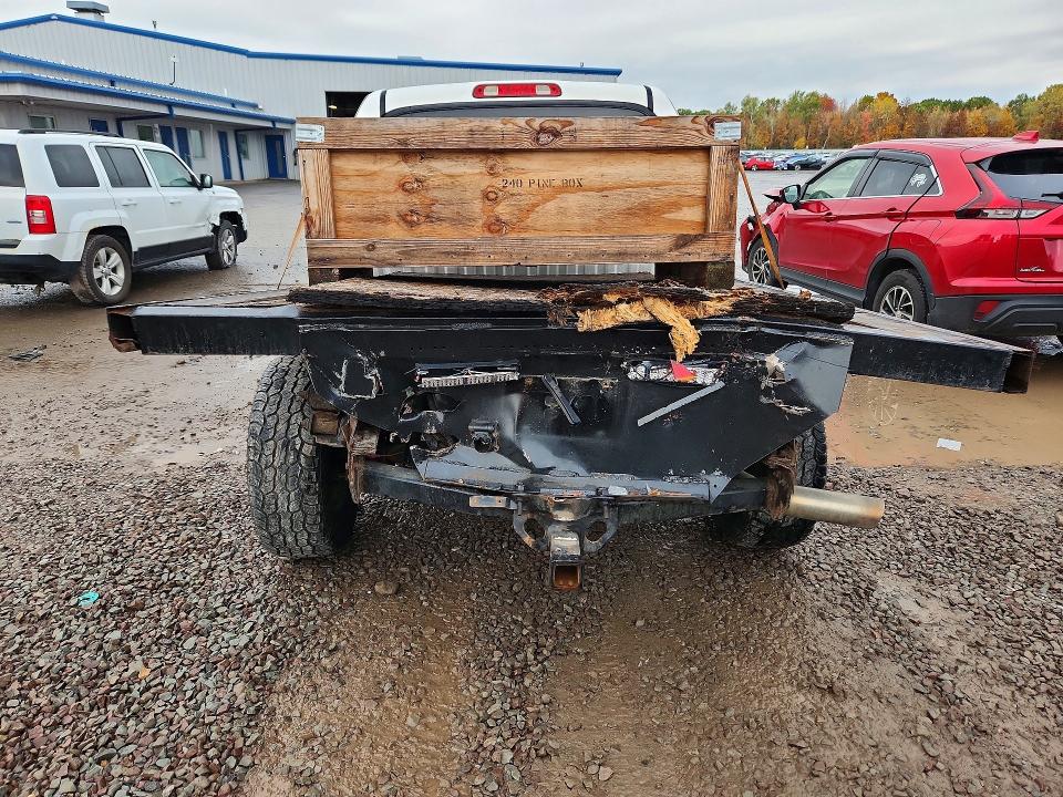 Снимка 6 от търг – 2006 TOYOTA TUNDRA с VIN 5TBDT44196S545731