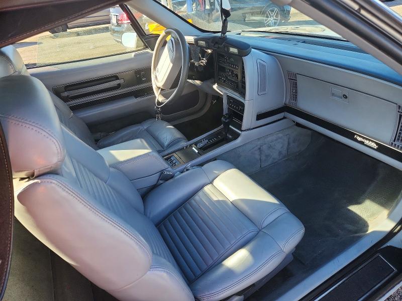 Фото 10 с аукциона – 1990 BUICK REATTA с VIN 1G4EC33C4LB907116