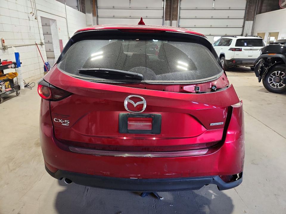 Снимка 6 от търг – 2021 MAZDA CX-5 с VIN JM3KFBCM1M1440480