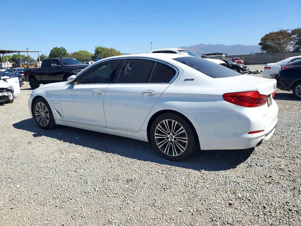 Foto 2 de la subasta – 2018 BMW 530E con VIN WBAJA9C58JB252403