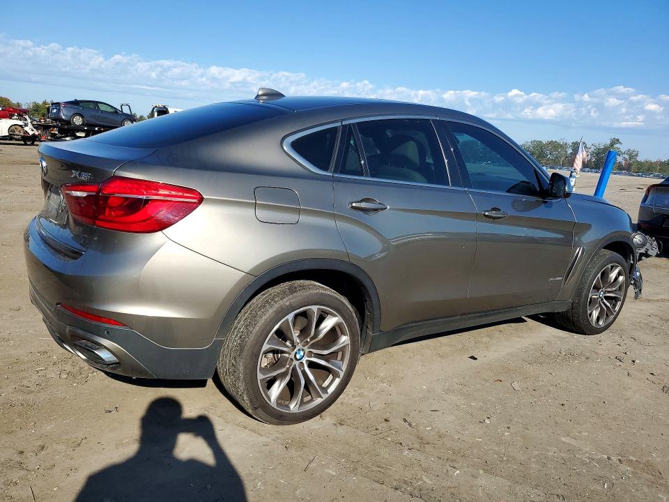Снимка 3 от търг – 2018 BMW X6 с VIN 5UXKU6C52J0W39097