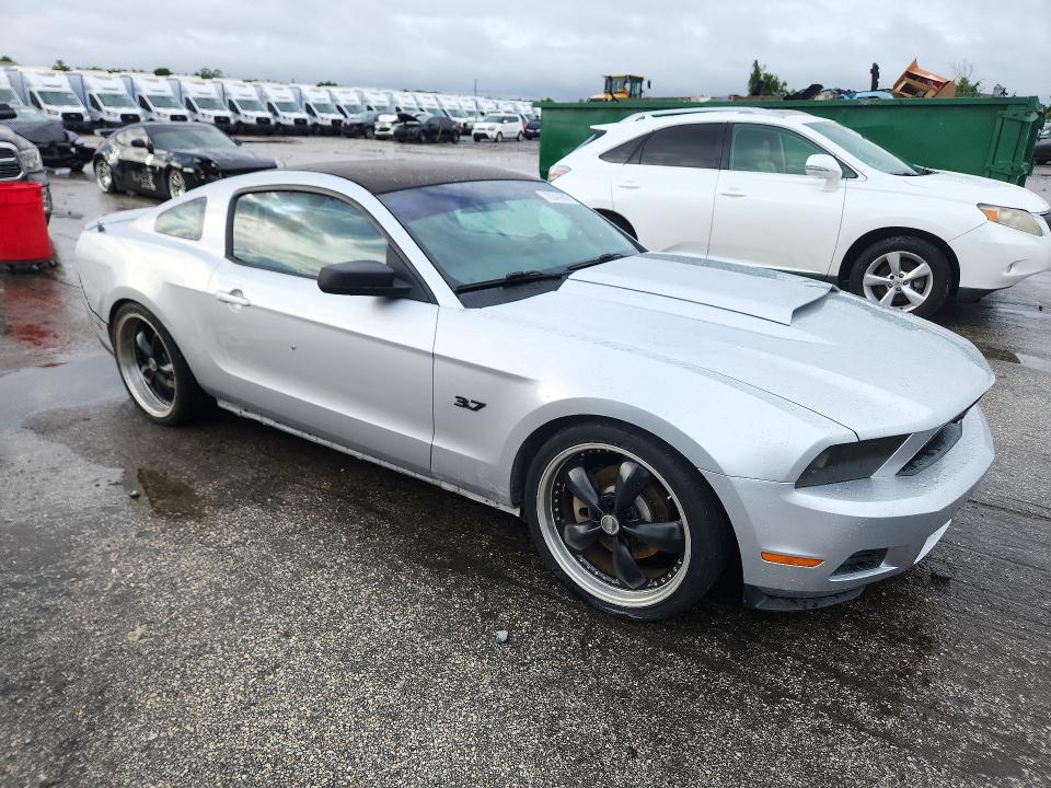 Photo 4 from auction – 2011 FORD MUSTANG with VIN 1ZVBP8AM8B5170002