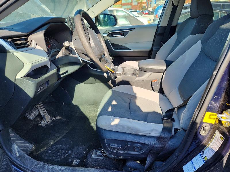 Photo 7 from auction – 2021 TOYOTA RAV4 with VIN 2T3P1RFV8MW229238