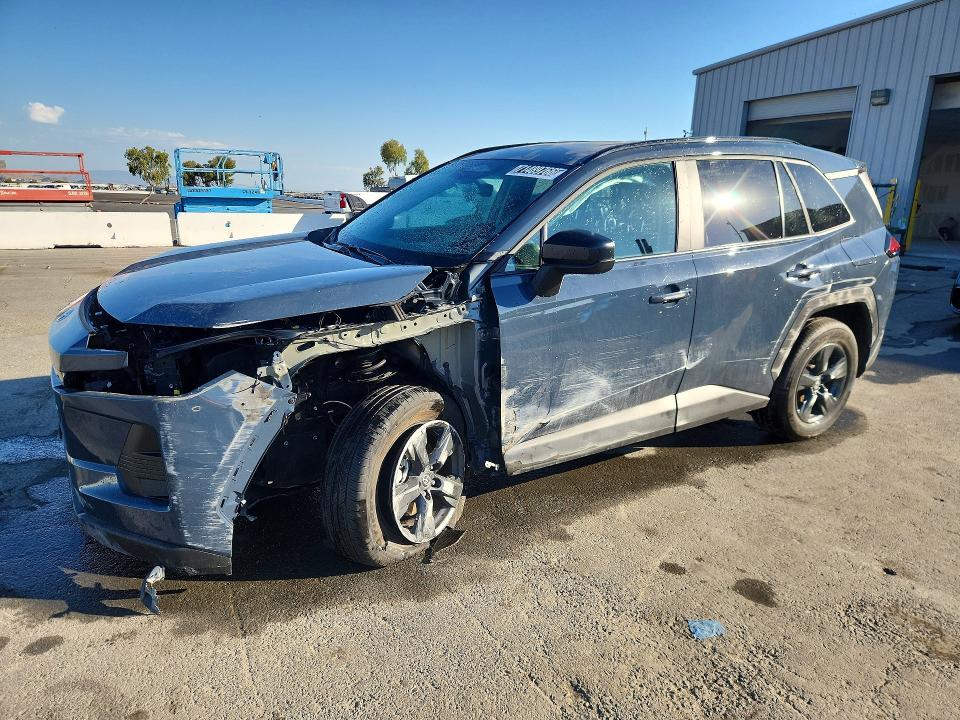 Photo 1 from auction – 2026 TOYOTA RAV4 with VIN 2T36DRBV4TC005487