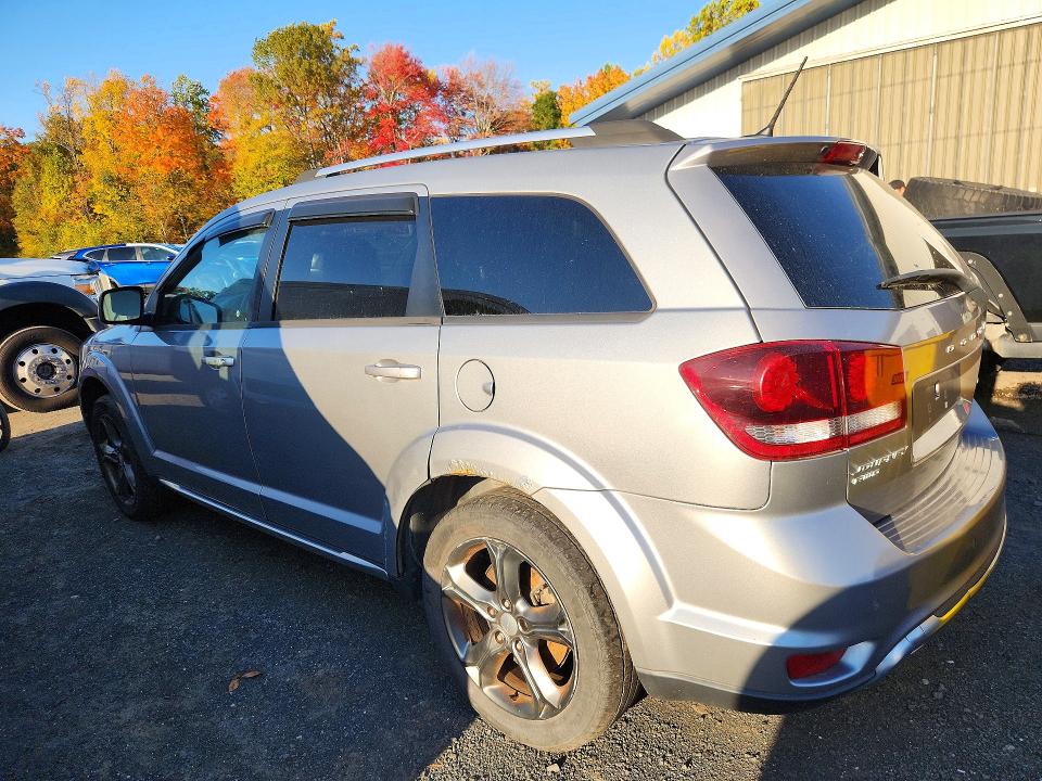 Снимка 2 от търг – 2015 DODGE JOURNEY с VIN 3C4PDDGG0FT740527