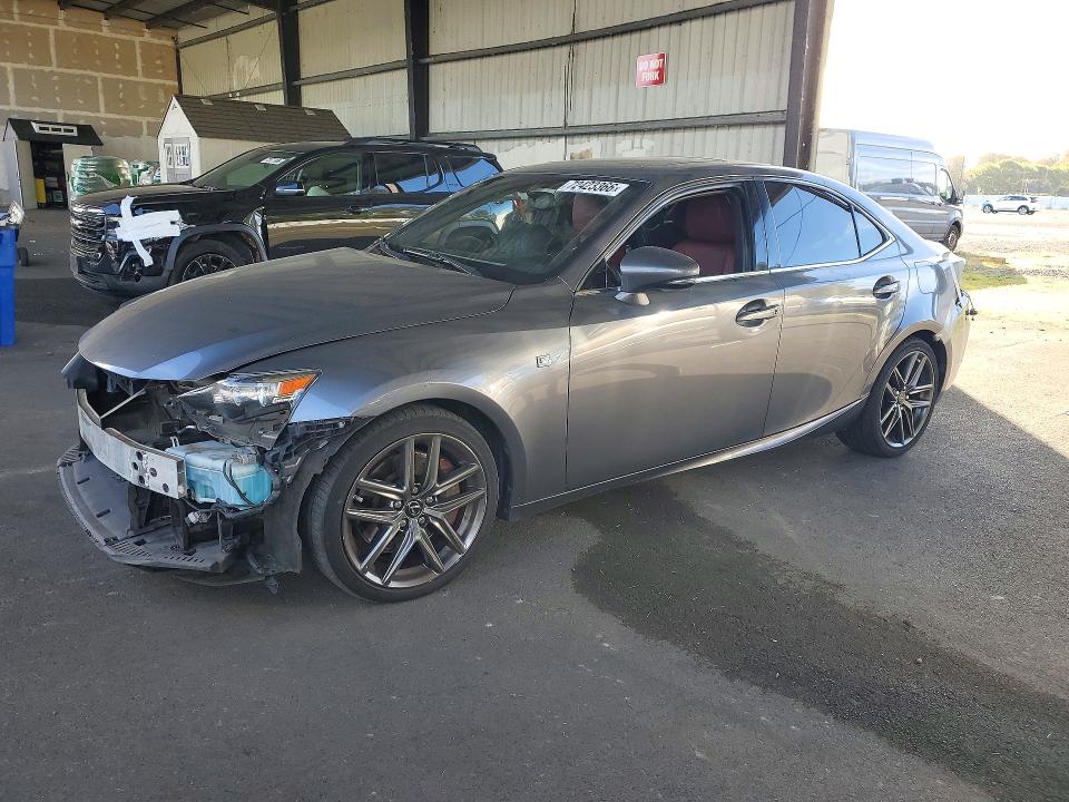 LEXUS IS 2015 с VIN JTHBF1D29F5053721 - Снимка от търг
