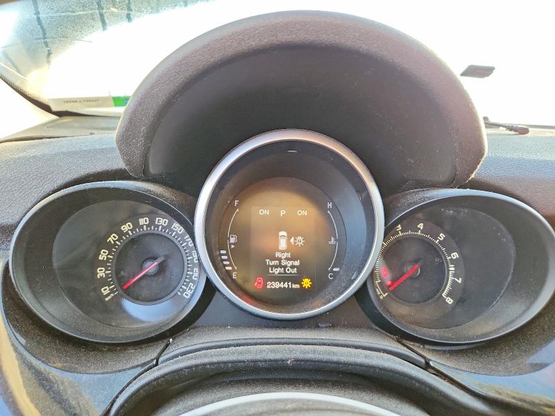 Фото 9 с аукциона – 2016 FIAT 500X с VIN ZFBCFYBT4GP473745