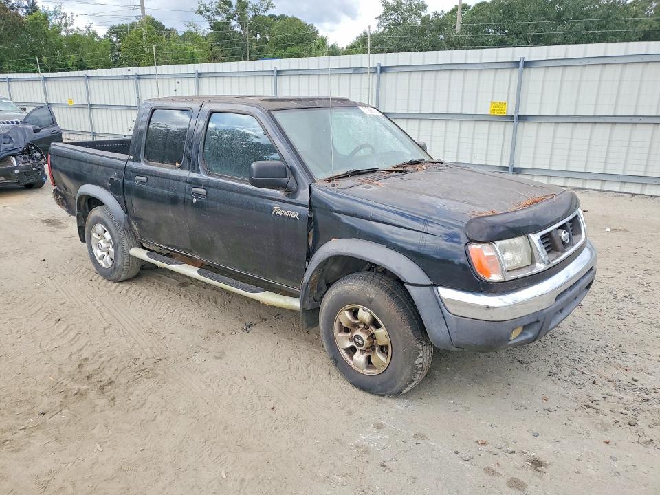 Снимка 4 от търг – 2000 NISSAN FRONTIER с VIN 1N6ED27T6YC354974