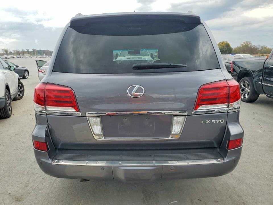 Фото 6 с аукциона – 2013 LEXUS LX с VIN JTJHY7AX8D4084967