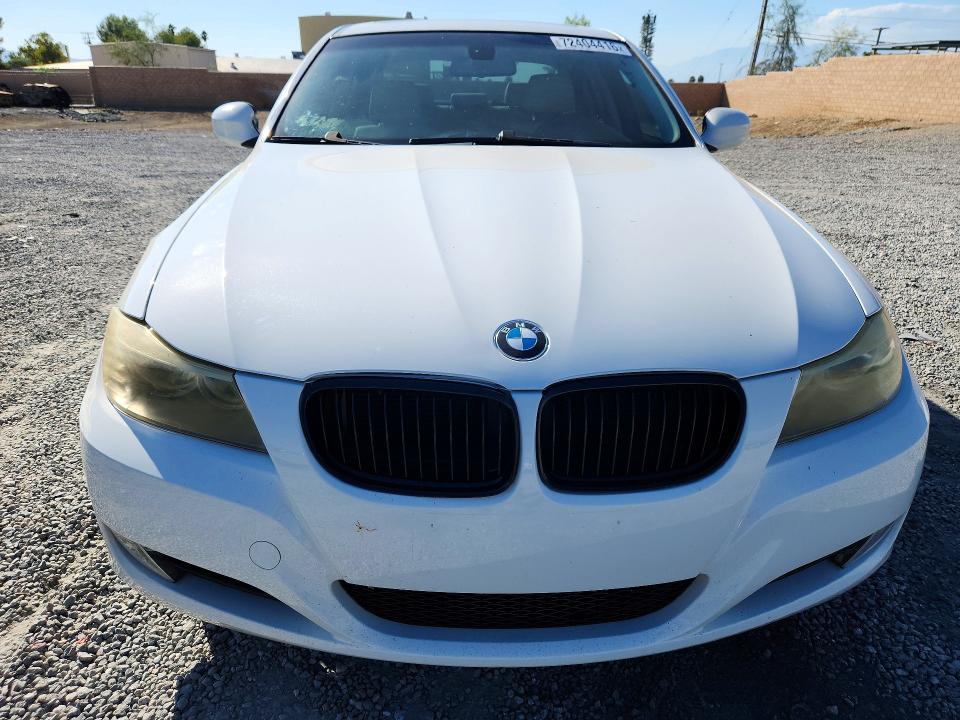 Снимка 5 от търг – 2009 BMW 328 с VIN WBAPH57549NL79359