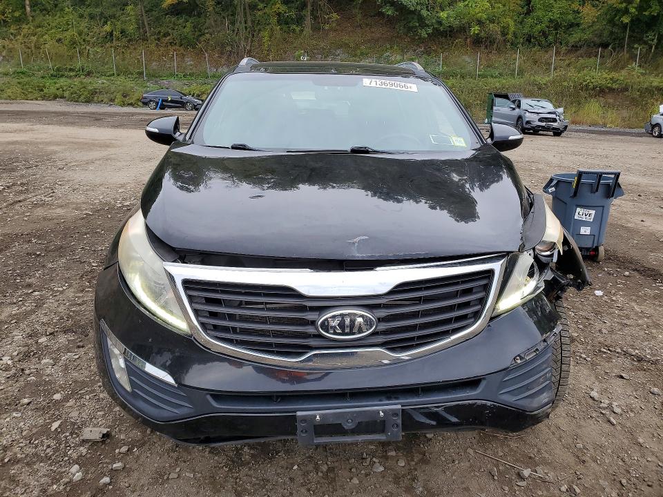 Снимка 5 от търг – 2011 KIA SPORTAGE с VIN KNDPCCA21B7032084