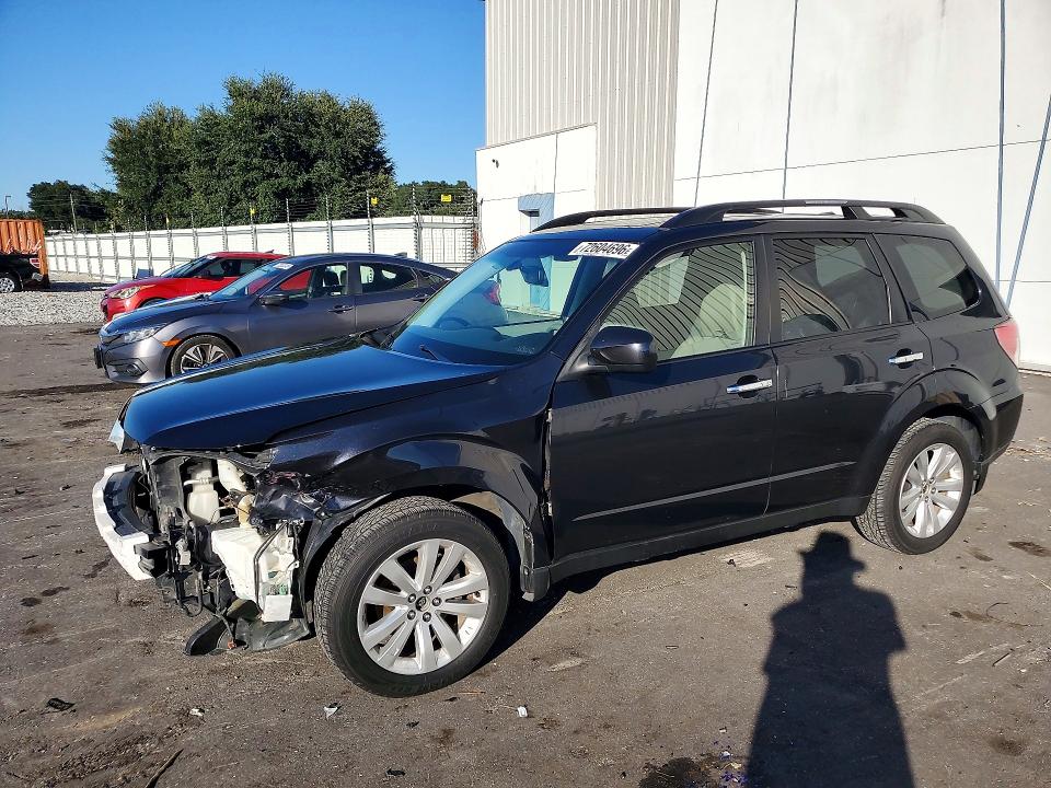 Снимка 1 от търг – 2011 SUBARU FORESTER с VIN JF2SHBEC4BH778341