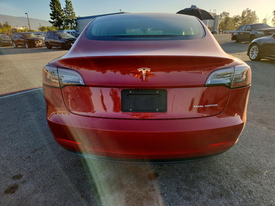 Снимка 6 от търг – 2019 TESLA MODEL 3 с VIN 5YJ3E1EB0KF387071