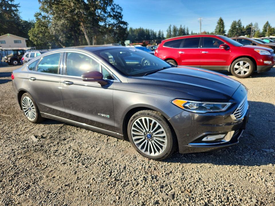 Photo 4 from auction – 2018 FORD FUSION with VIN 3FA6P0RU8JR248502