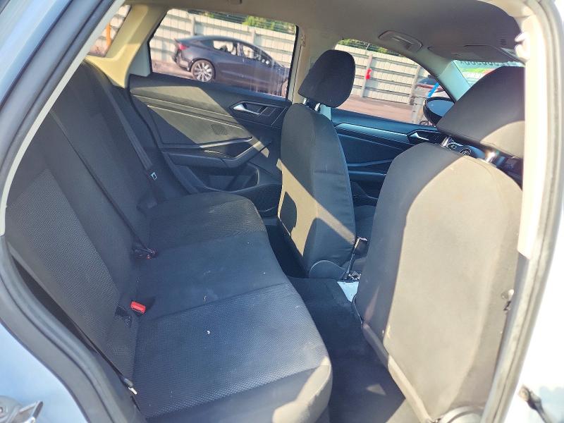 Снимка 10 от търг – 2019 VOLKSWAGEN JETTA с VIN 3VWC57BU3KM131606