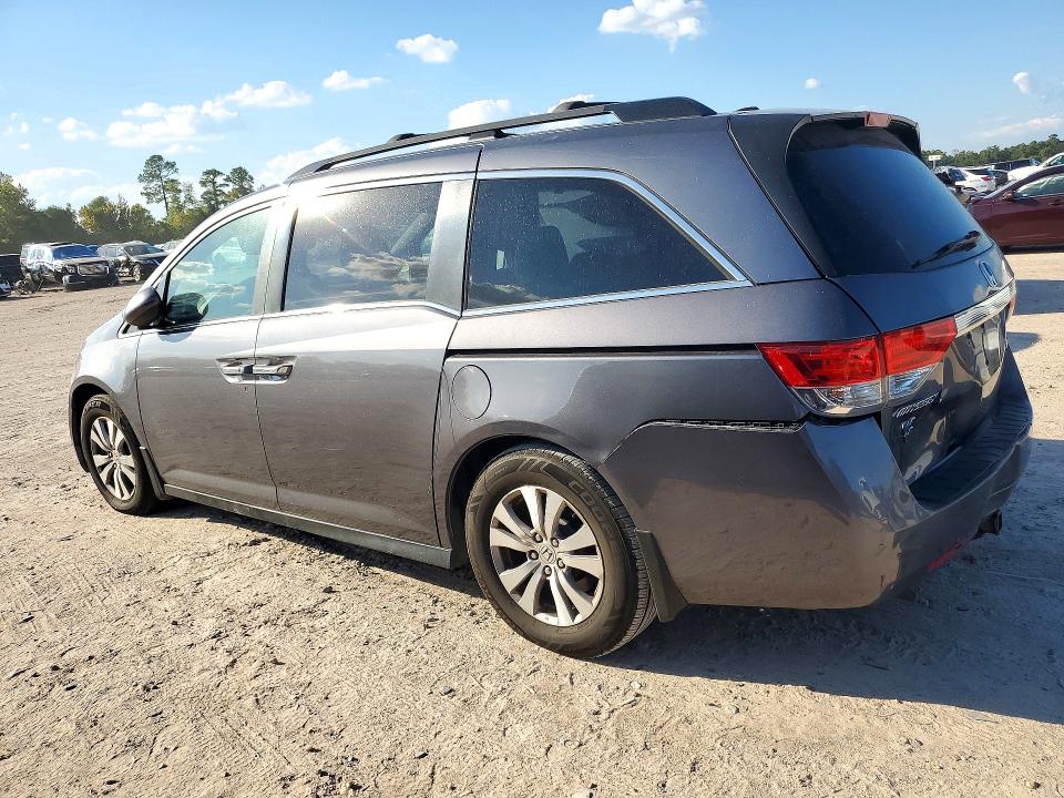 Photo 2 from auction – 2016 HONDA ODYSSEY with VIN 5FNRL5H30GB042142