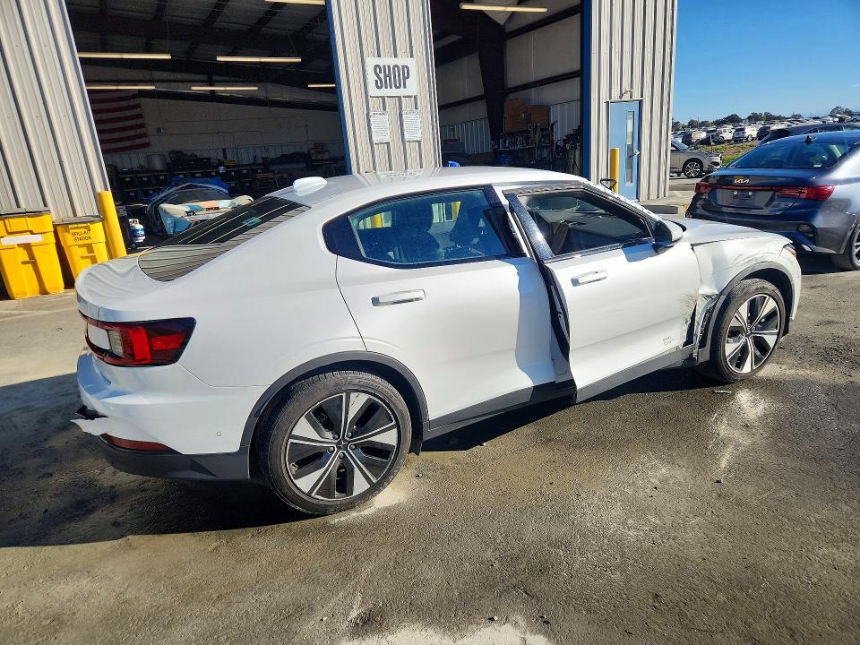Снимка 3 от търг – 2023 POLESTAR 2 с VIN YSMEG3KAXPL160330