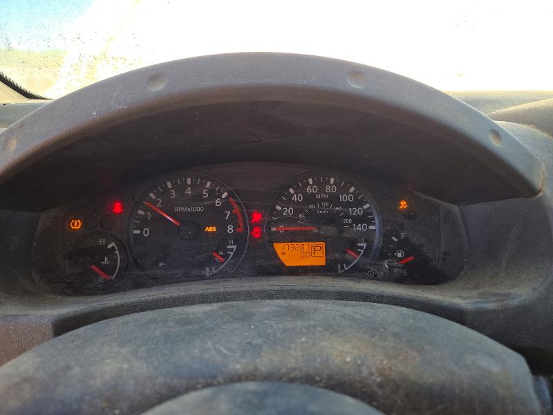 Снимка 9 от търг – 2012 SUZUKI EQUATOR с VIN 5Z61D0ER1CC452804