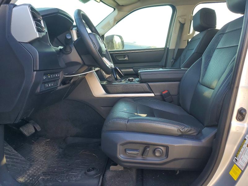 Снимка 7 от търг – 2024 TOYOTA TUNDRA с VIN 5TFLA5DB8RX211776
