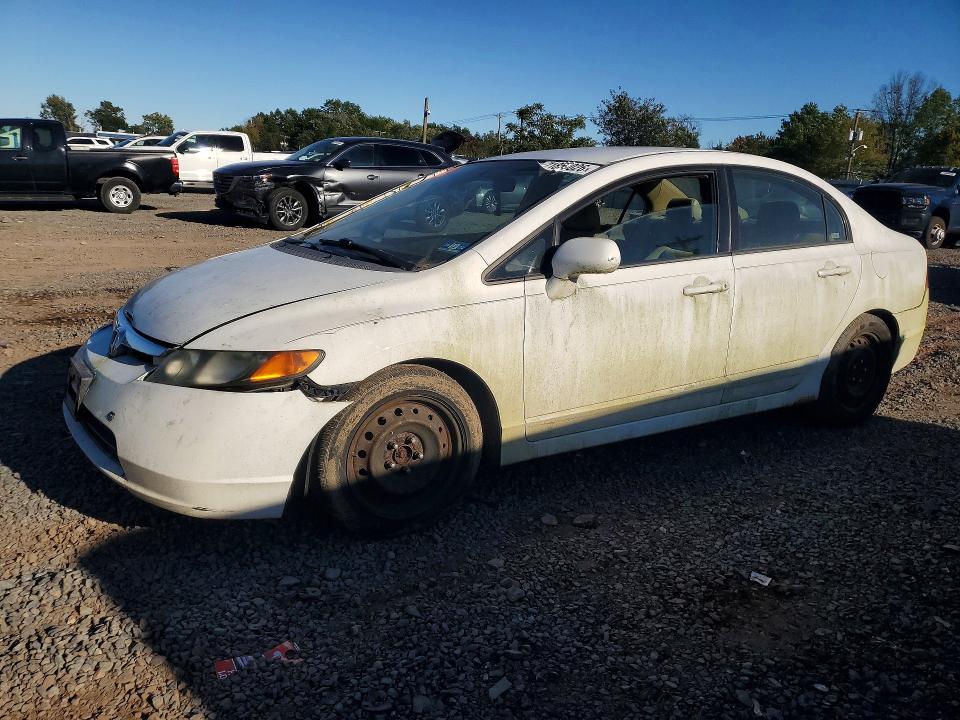 Снимка 1 от търг – 2008 HONDA CIVIC с VIN 2HGFA16508H325904