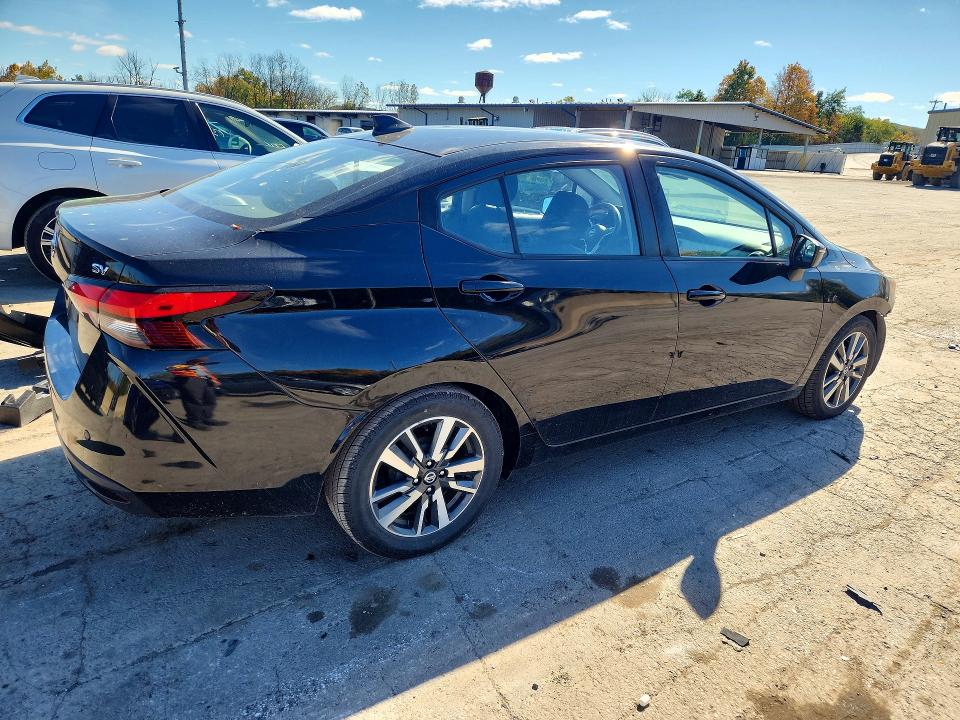 Photo 3 from auction – 2020 NISSAN VERSA with VIN 3N1CN8EV7LL816764