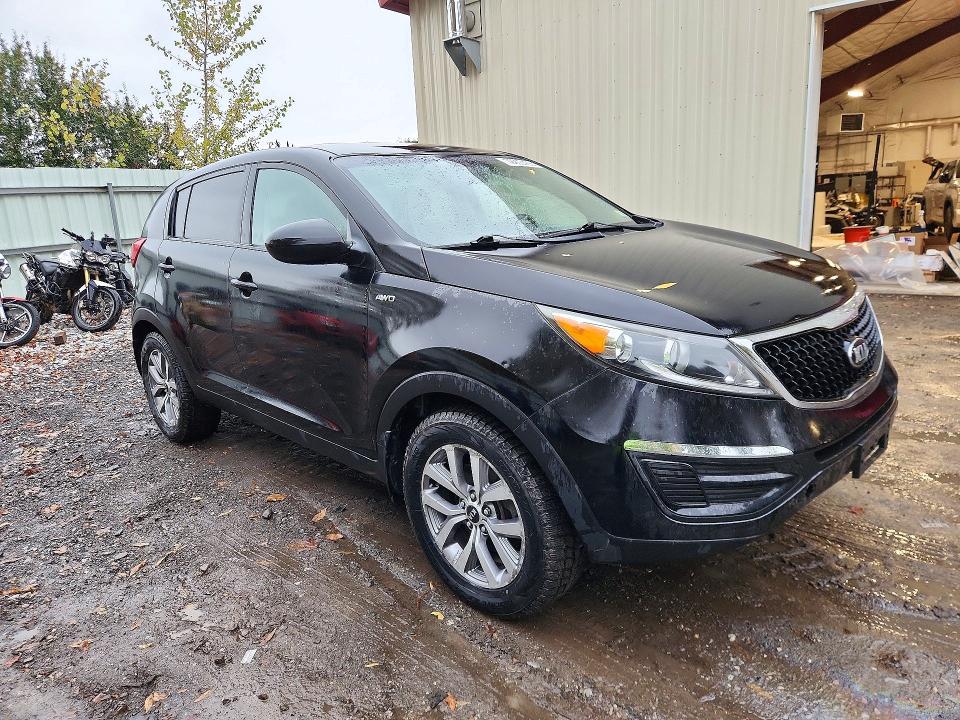 Photo 4 from auction – 2016 KIA SPORTAGE with VIN KNDPBCAC2G7856999
