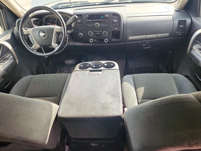 Снимка 8 от търг – 2008 CHEVROLET SILVERADO с VIN 3GCEK13308G294633