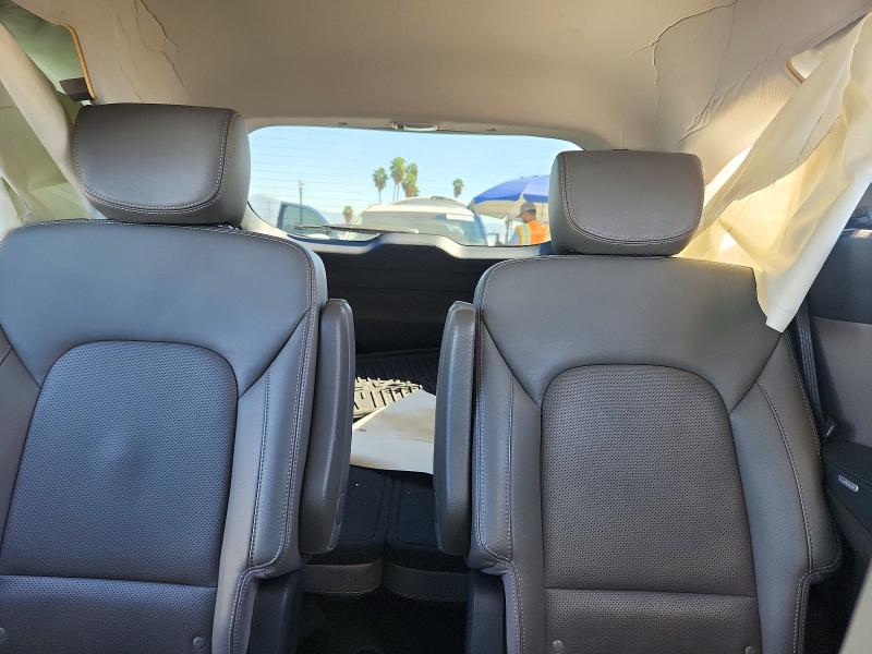 Снимка 10 от търг – 2017 HYUNDAI SANTA FE с VIN KM8SN4HF4HU212006