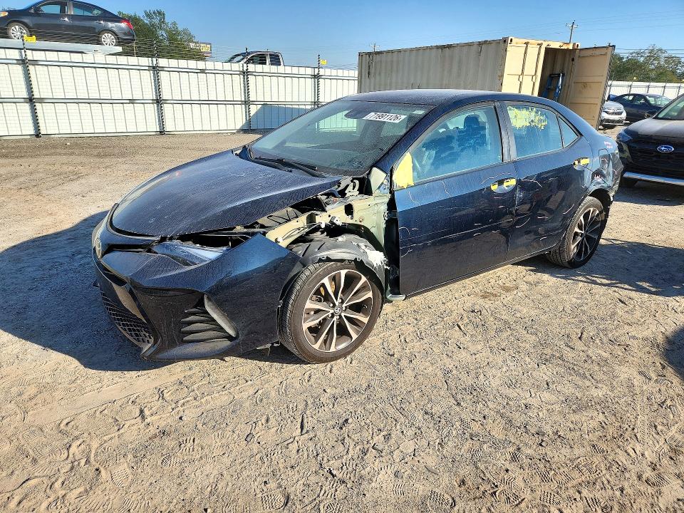 TOYOTA COROLLA 2017 с VIN 5YFBURHE2HP636762 - Снимка от търг