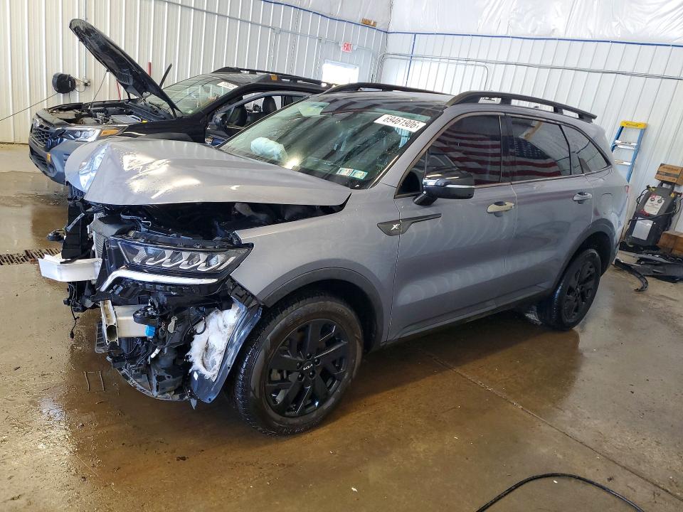 KIA SORENTO 2022 مع رقم تعريف المركبة 5XYRLDLC9NG082484 - صورة من المزاد