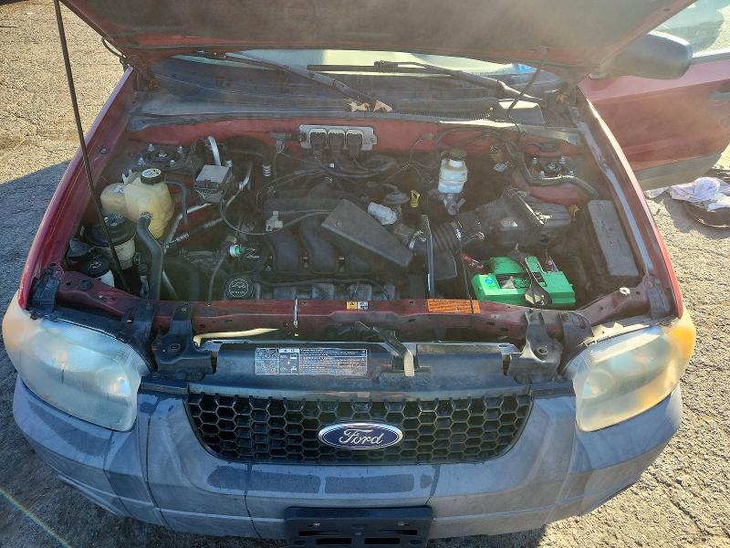 Photo 12 from auction – 2005 FORD ESCAPE with VIN 1FMYU93195DA14118