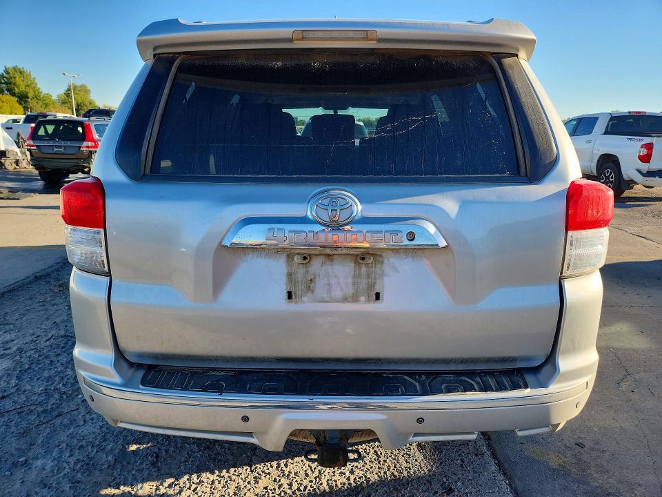 Photo 6 from auction – 2013 TOYOTA 4RUNNER with VIN JTEBU5JR1D5118795
