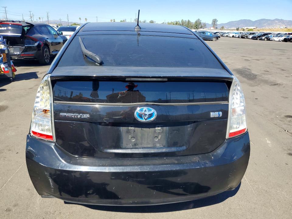 Снимка 6 от търг – 2011 TOYOTA PRIUS с VIN JTDKN3DU5B1455397