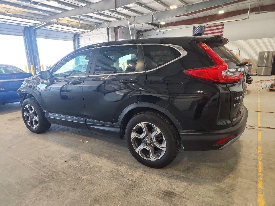 صورة رقم 2 من المزاد - 2018 HONDA CR-V مع VIN 7FARW2H89JE087593