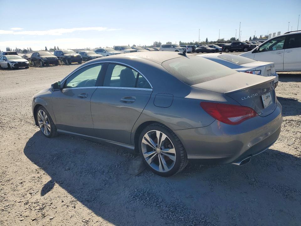 Снимка 2 от търг – 2014 MERCEDES-BENZ CLA с VIN WDDSJ4EB4EN040430