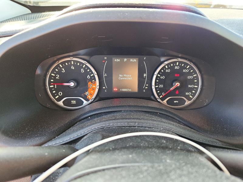 Photo 9 from auction – 2015 JEEP RENEGADE with VIN ZACCJBBT2FPB79058