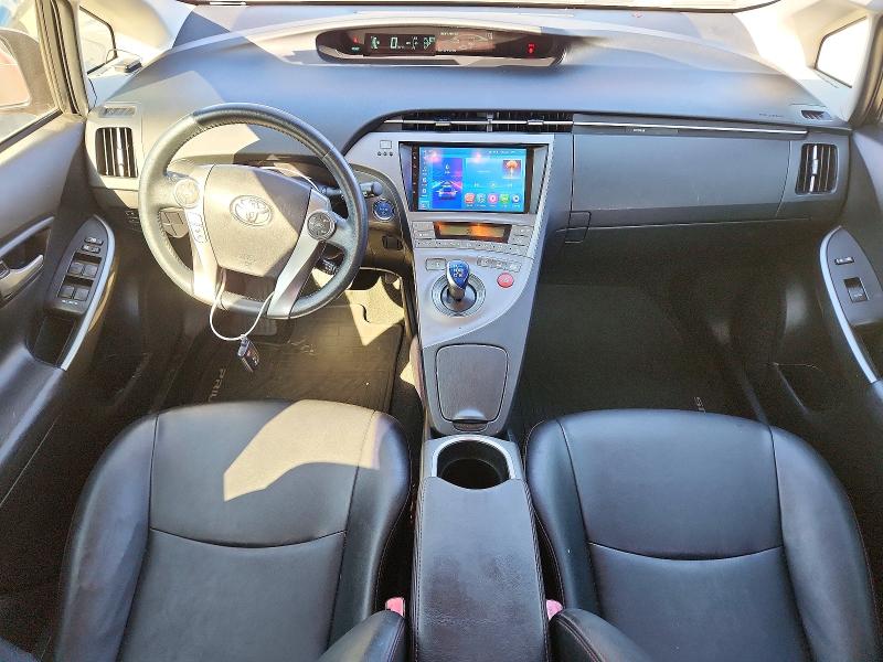 Photo 8 from auction – 2013 TOYOTA PRIUS with VIN JTDKN3DU7D5608194