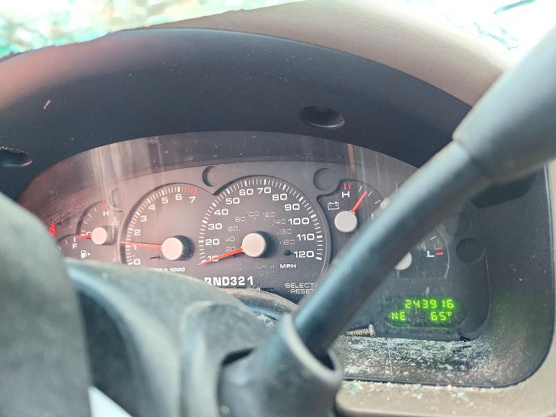 صورة رقم 9 من المزاد - 2003 FORD EXPLORER مع VIN 1FMZU63W83UA45677