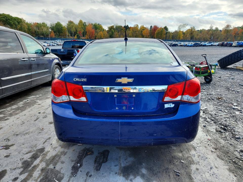 Снимка 6 от търг – 2012 CHEVROLET CRUZE с VIN 1G1PC5SHXC7374058