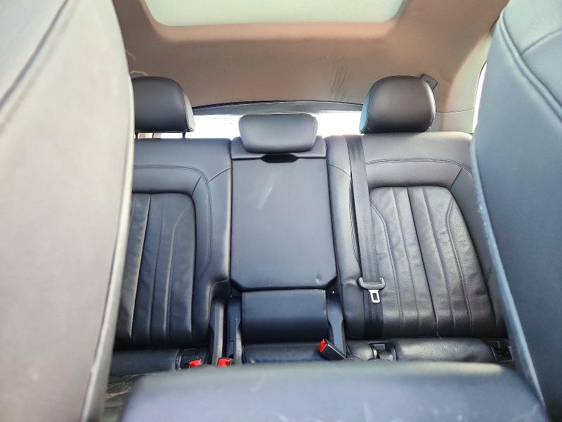 Снимка 10 от търг – 2018 AUDI Q5 с VIN WA1BNAFY2J2003236