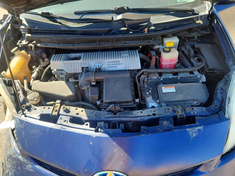 Снимка 11 от търг – 2013 TOYOTA PRIUS с VIN JTDKN3DUXD1618886