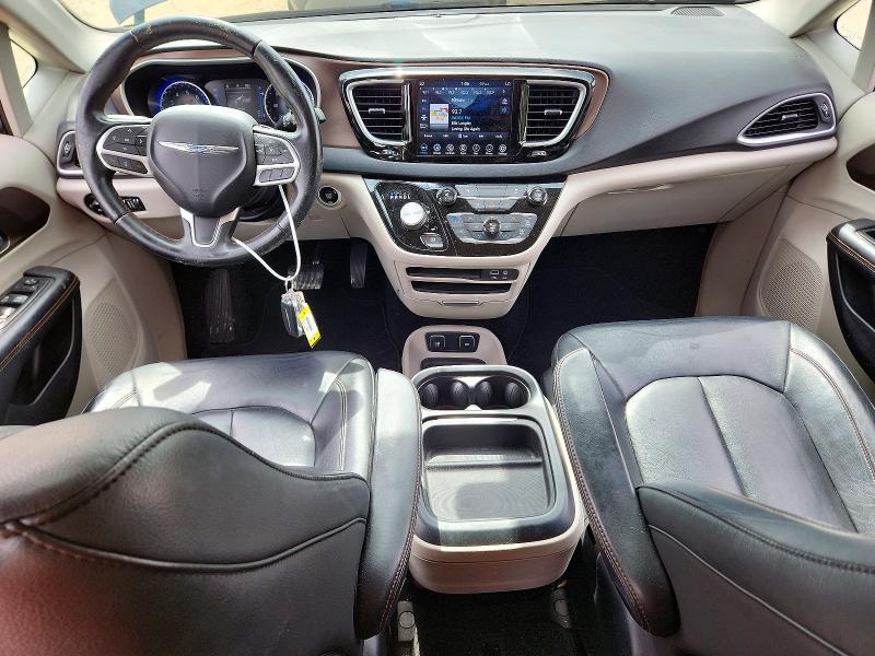 Photo 8 from auction – 2017 CHRYSLER PACIFICA with VIN 2C4RC1BG9HR534338