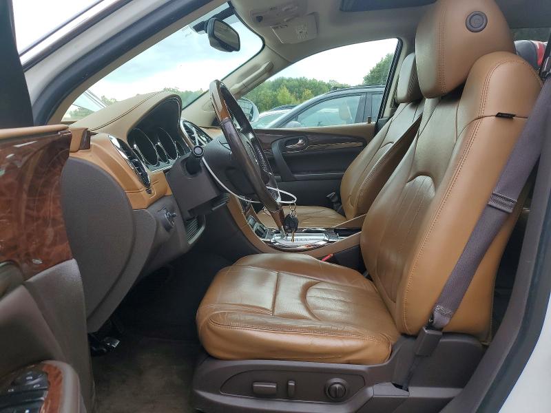 Фото 7 с аукциона – 2017 BUICK ENCLAVE с VIN 5GAKVBKD2HJ317405