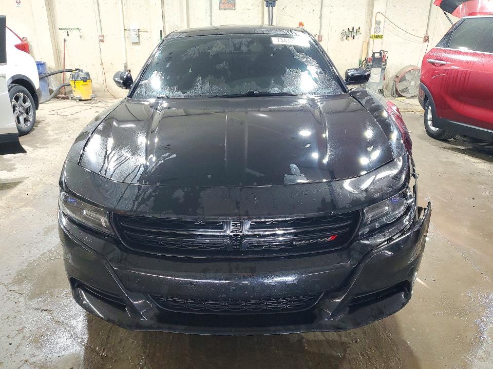 Снимка 5 от търг – 2018 DODGE CHARGER с VIN 2C3CDXBG1JH272868