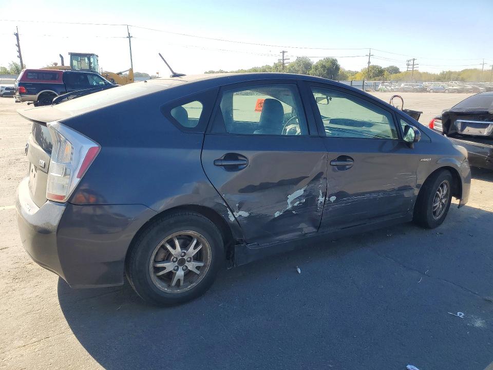 Photo 3 from auction – 2010 TOYOTA PRIUS with VIN JTDKN3DU9A0104237
