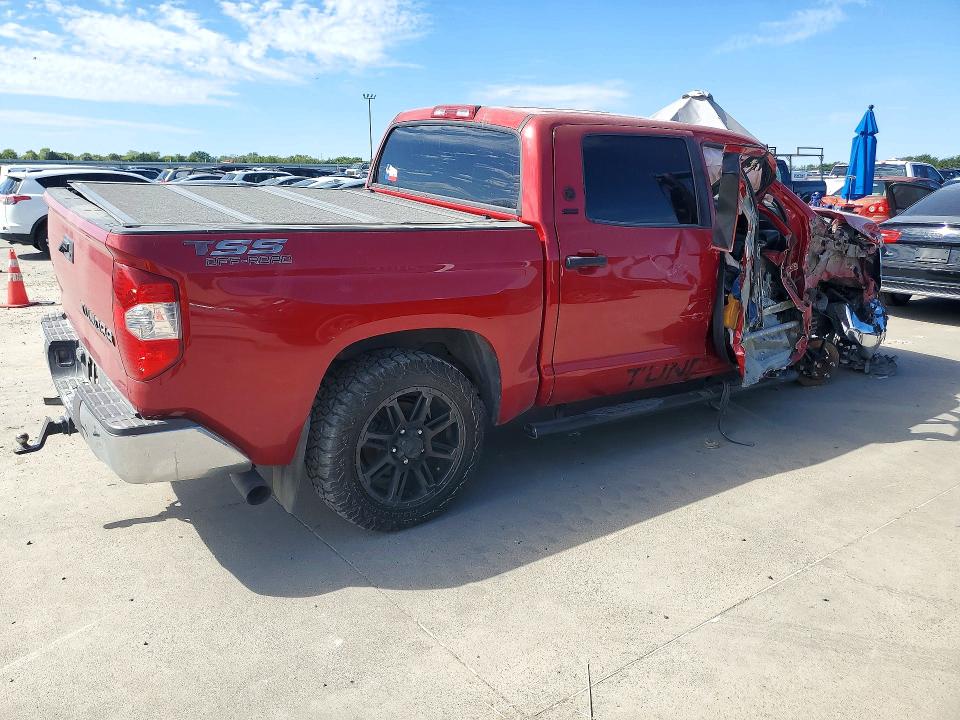 Снимка 3 от търг – 2019 TOYOTA TUNDRA с VIN 5TFEY5F11KX255276