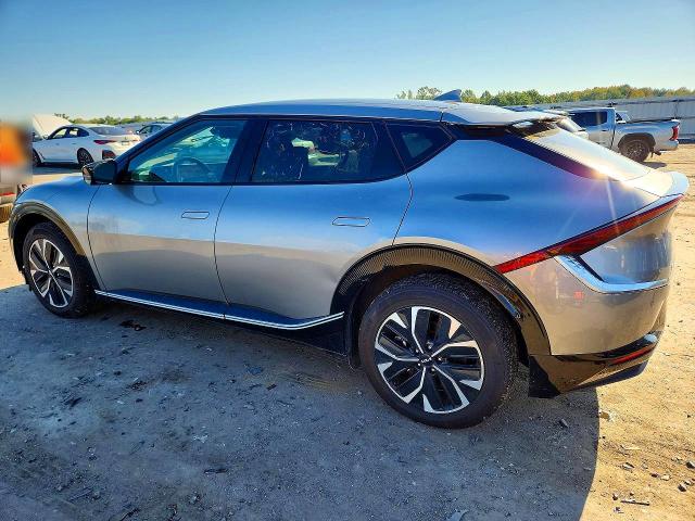 Фото 2 с аукциона – 2023 KIA EV6 с VIN KNDC34LA3P5157244