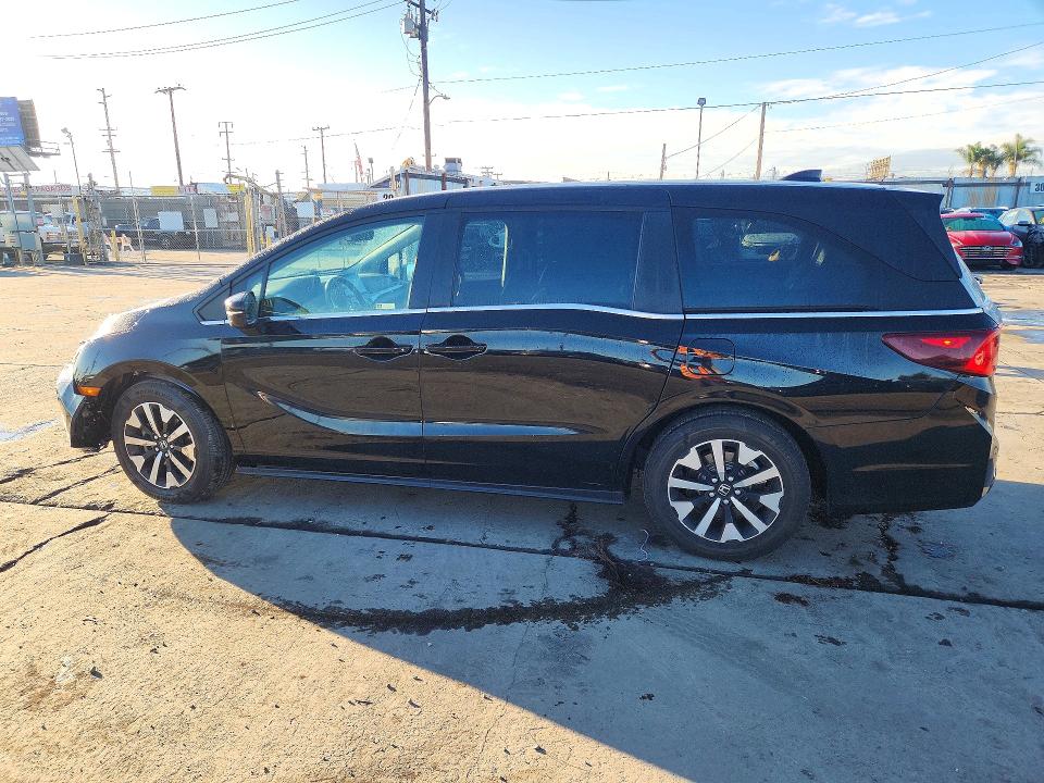 Снимка 2 от търг – 2025 HONDA ODYSSEY с VIN 5FNRL6H6XSB088098