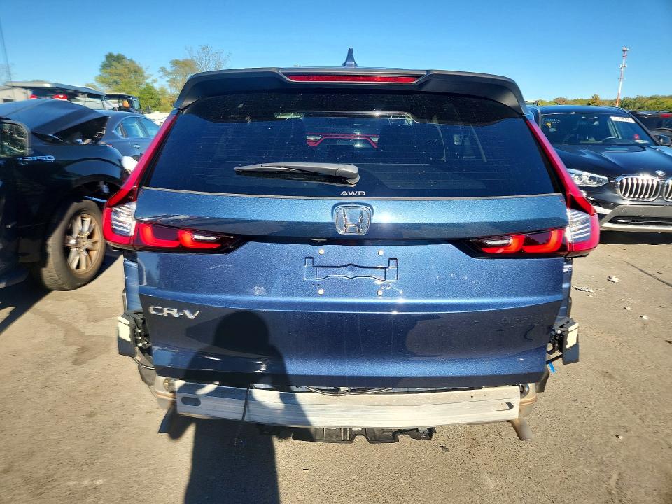Photo 6 from auction – 2026 HONDA CR-V with VIN 2HKRS4H74TH407966
