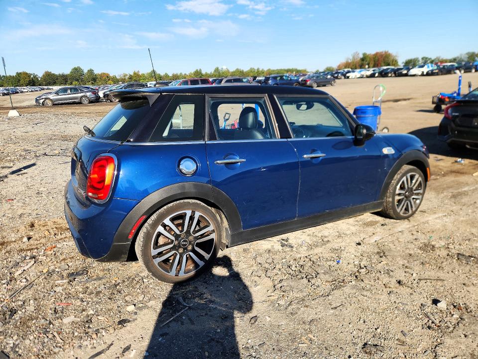 صورة رقم 3 من المزاد - 2016 MINI COOPER مع VIN WMWXU3C56G2B67358